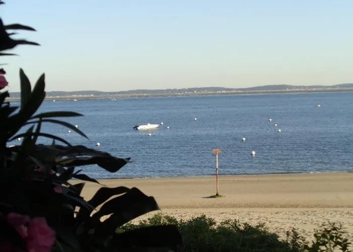 T3 Proche Avec Parking Et Wifi - Fr-1-374-24 *