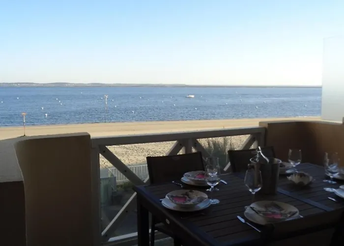 T3 Proche Avec Parking Et Wifi - Fr-1-374-24 Appartement